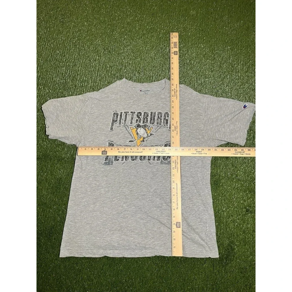 Champion Pittsburgh Penguins NHL Officially Licensed Men's Hockey Shirt Gray XL - Picture 3 of 7